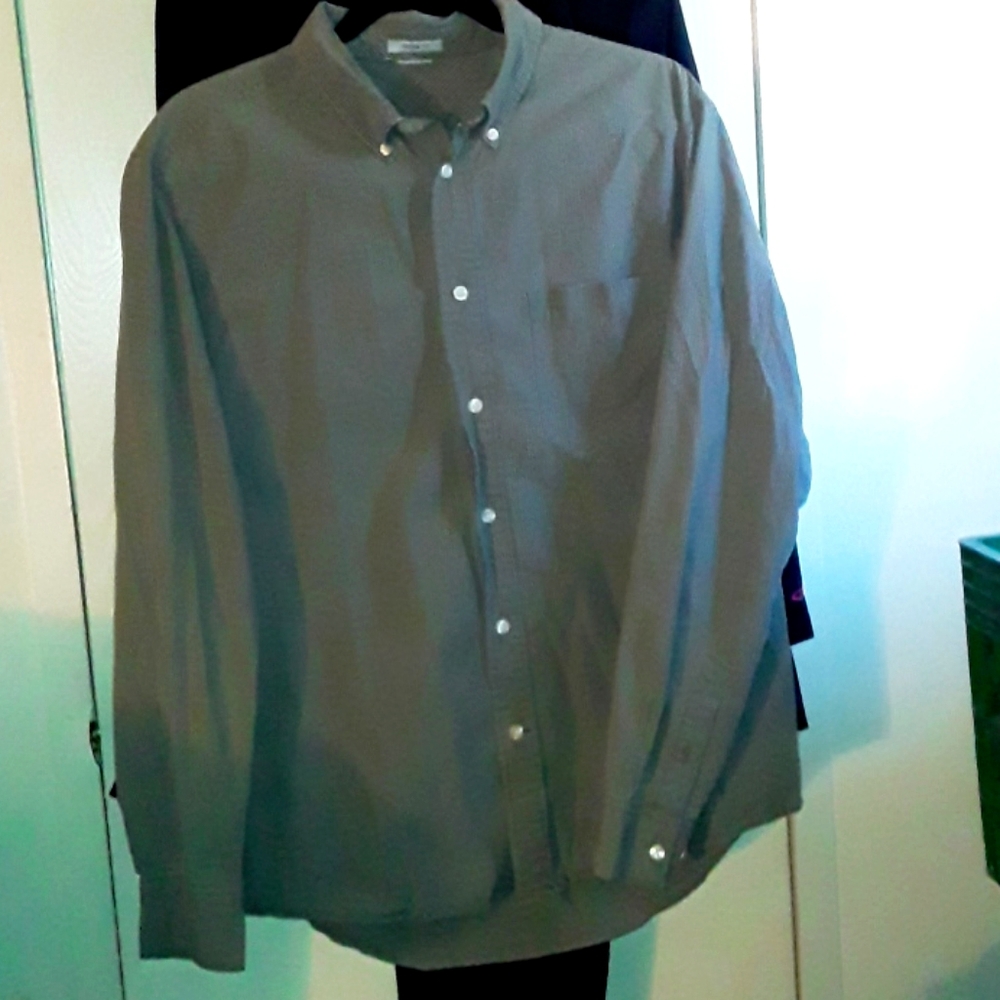 Mens button up long sleeve dress shirt
